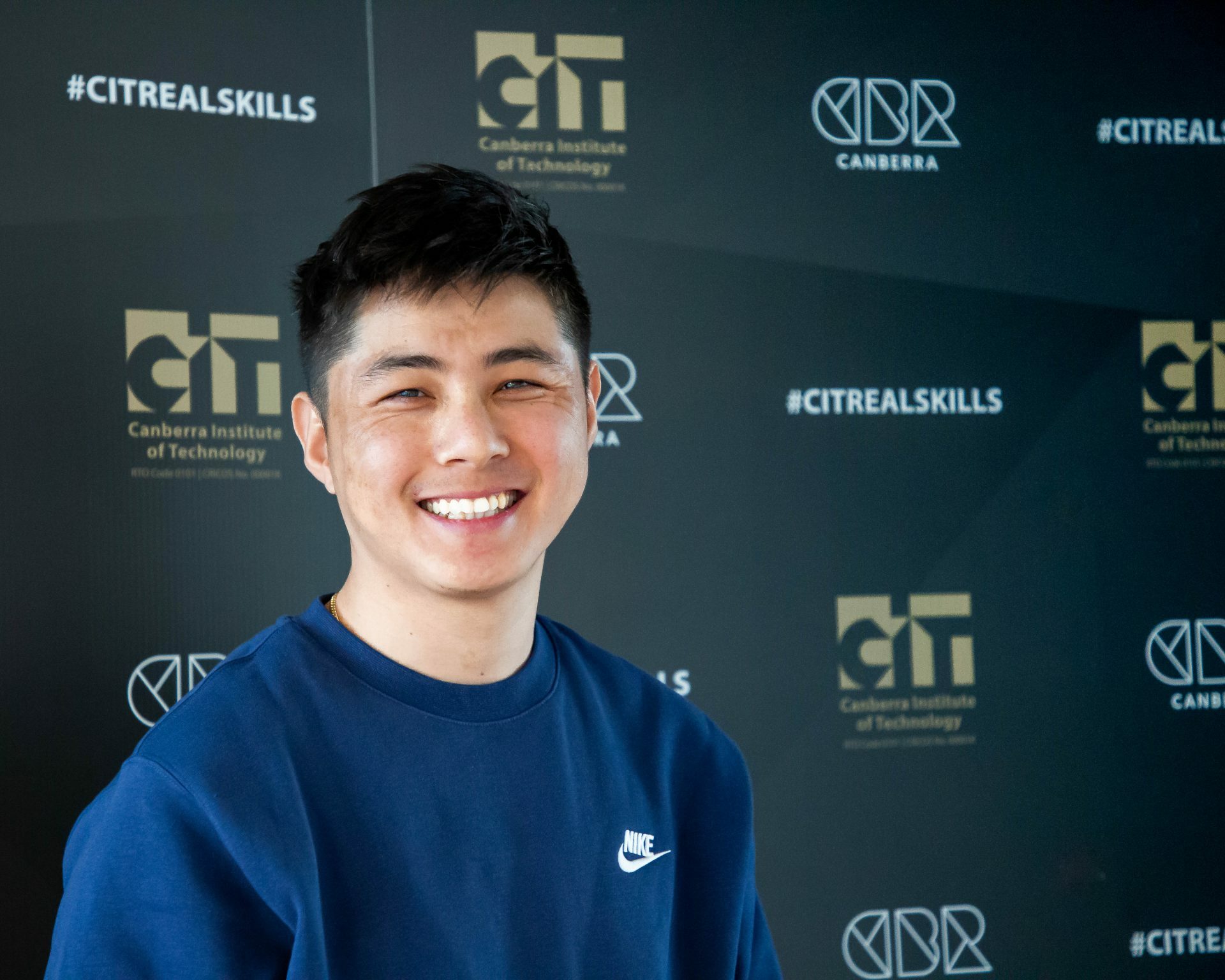 Hands Across Canberra • Canberra Refugee Support (CRS)